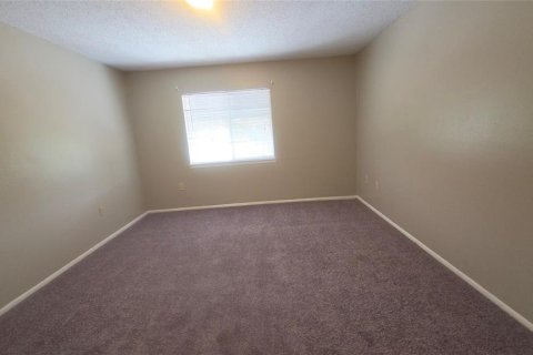 Condo in Orlando, Florida, 2 bedrooms  № 2394299 - photo 5