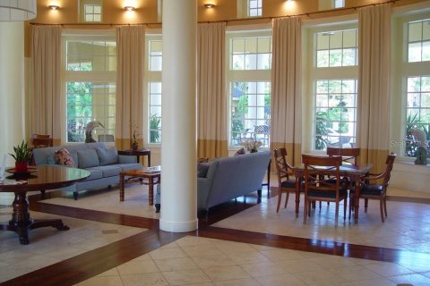 Condo in Orlando, Florida, 2 bedrooms  № 2394299 - photo 19
