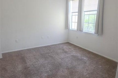 Condo in Orlando, Florida, 2 bedrooms  № 2394299 - photo 28