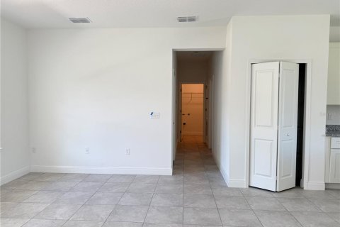 Casa en alquiler en Ocala, Florida, 4 dormitorios, 146.6 m2 № 1842060 - foto 11