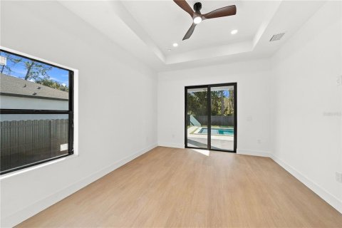 Villa ou maison à vendre à North Port, Floride: 3 chambres, 161.74 m2 № 2425934 - photo 11