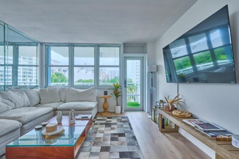 Купить кондоминиум в Помпано-Бич, Флорида 3 комнаты, 111.48м2, № 2177271 - фото 14