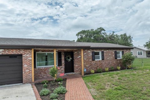 Villa ou maison à vendre à Lakeland, Floride: 3 chambres, 148.09 m2 № 2312466 - photo 29