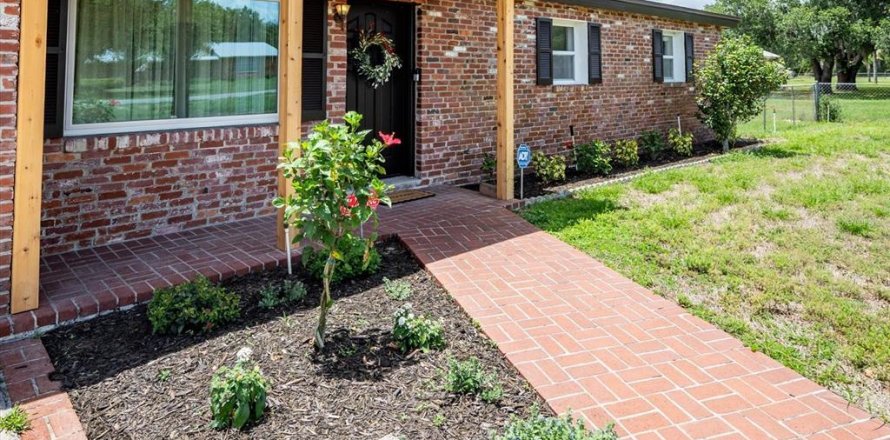 Villa ou maison à Lakeland, Floride 3 chambres, 148.09 m2 № 2312466