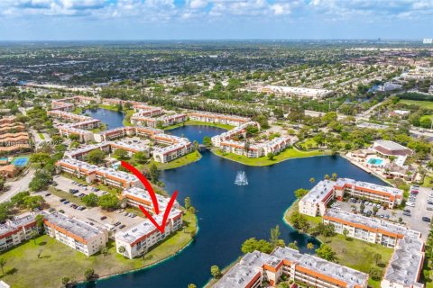 Condo à Sunrise, Floride, 2 chambres  № 2039260