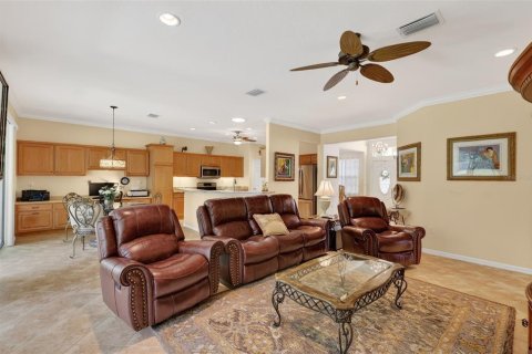 Casa en venta en Summerfield, Florida, 3 dormitorios, 181.9 m2 № 2119295 - foto 8