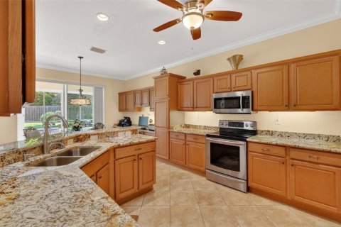 Casa en venta en Summerfield, Florida, 3 dormitorios, 181.9 m2 № 2119295 - foto 10