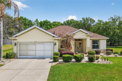 Casa en Summerfield, Florida 3 dormitorios, 181.9 m2 № 2119295