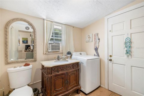 House in Vero Beach, Florida 3 bedrooms, 111.67 sq.m. № 1796825 - photo 13