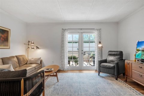 Condo in Tampa, Florida, 2 bedrooms  № 1883613 - photo 7