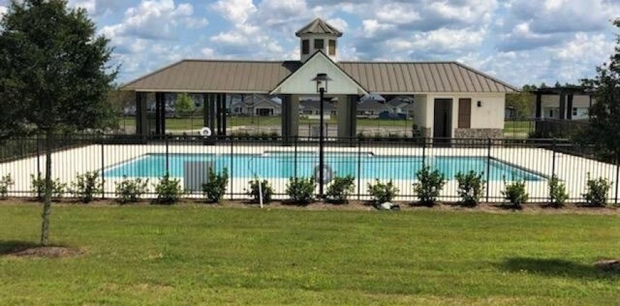 Casa en Crestview, Florida 4 dormitorios, 128.86 m2 № 561164