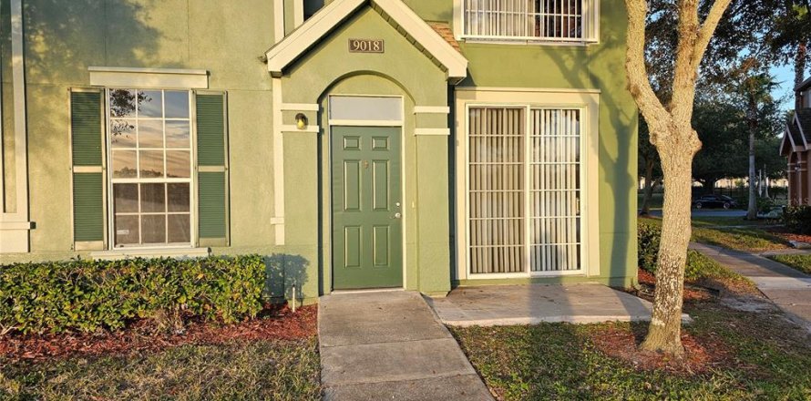 Condominio en Tampa, Florida, 3 dormitorios № 1878301