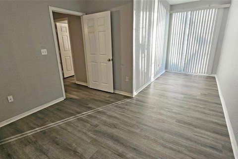 Condominio en alquiler en Tampa, Florida, 3 dormitorios, 124.95 m2 № 1878301 - foto 17
