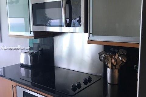 Condominio en alquiler en Miami Beach, Florida, 2 dormitorios, 129.32 m2 № 2067315 - foto 17