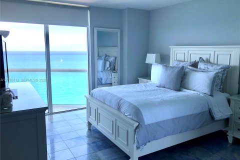 Condominio en alquiler en Miami Beach, Florida, 2 dormitorios, 129.32 m2 № 2067315 - foto 20