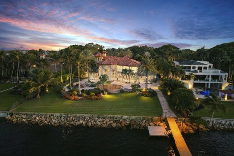 Villa ou maison à vendre à Stuart, Floride: 5 chambres, 802.03 m2 № 2406139 - photo 5