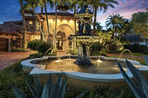 Villa ou maison à vendre à Stuart, Floride: 5 chambres, 802.03 m2 № 2406139 - photo 2