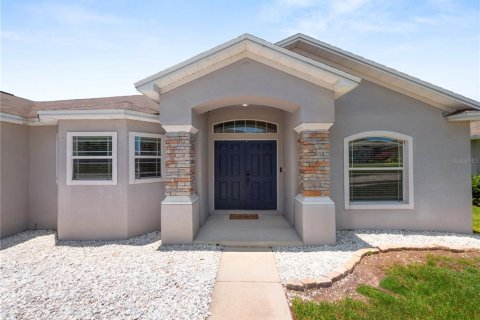 House in Lakeland, Florida 3 bedrooms, 151.99 sq.m. № 1914199 - photo 5