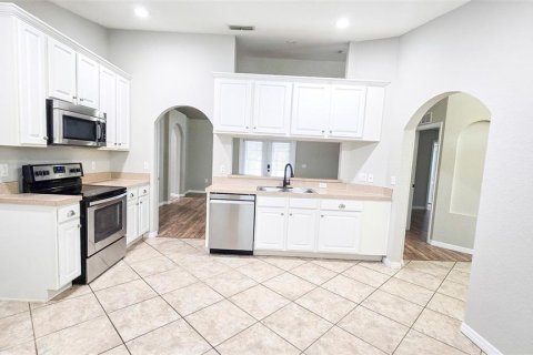 House in Lakeland, Florida 3 bedrooms, 151.99 sq.m. № 1914199 - photo 14