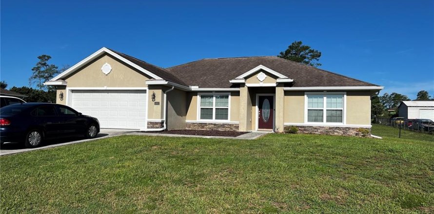 Casa en Ocala, Florida 4 dormitorios, 190.54 m2 № 2217371