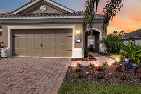Villa ou maison à vendre à Venice, Floride: 2 chambres, 141.58 m2 № 1539222 - photo 1