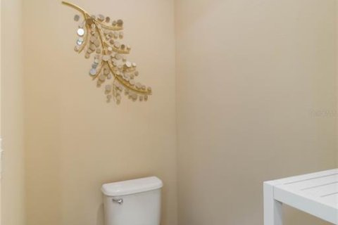 Villa ou maison à vendre à Venice, Floride: 2 chambres, 141.58 m2 № 1539222 - photo 27