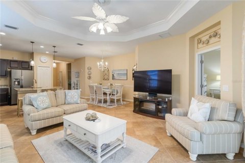 Villa ou maison à vendre à Venice, Floride: 2 chambres, 141.58 m2 № 1539222 - photo 9