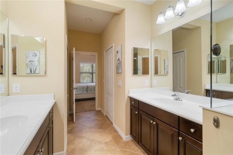 Villa ou maison à vendre à Venice, Floride: 2 chambres, 141.58 m2 № 1539222 - photo 28