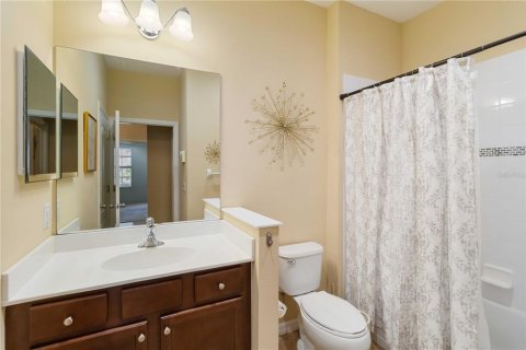 Villa ou maison à vendre à Venice, Floride: 2 chambres, 141.58 m2 № 1539222 - photo 20