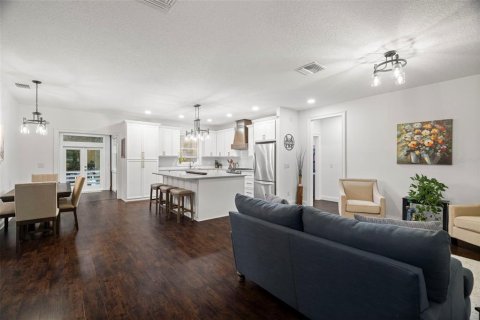 House in Webster, Florida 3 bedrooms, 158.77 sq.m. № 1903950 - photo 6