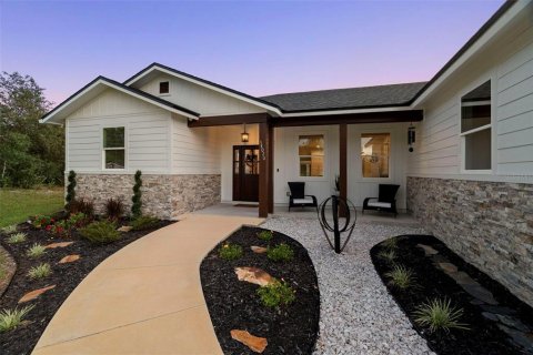 House in Webster, Florida 3 bedrooms, 158.77 sq.m. № 1903950 - photo 5