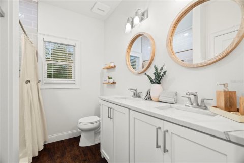 House in Webster, Florida 3 bedrooms, 158.77 sq.m. № 1903950 - photo 17