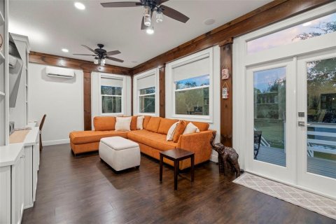 House in Webster, Florida 3 bedrooms, 158.77 sq.m. № 1903950 - photo 29