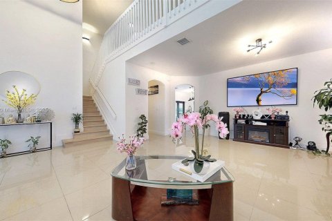 House in Homestead, Florida 5 bedrooms, 265.89 sq.m. № 1817040 - photo 10