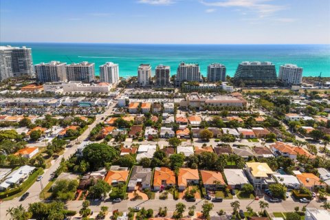 Villa ou maison à vendre à Surfside, Floride: 3 chambres, 181.9 m2 № 1963591 - photo 27