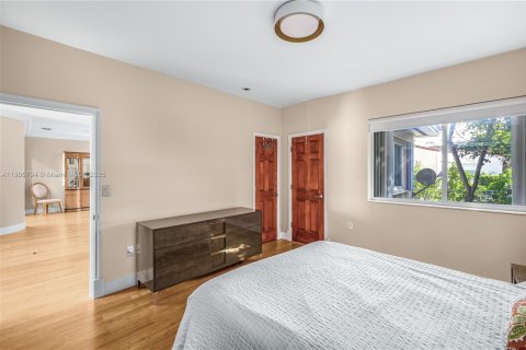 Villa ou maison à vendre à Surfside, Floride: 3 chambres, 181.9 m2 № 1963591 - photo 14