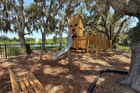 Townhouse in Orlando, Florida 3 bedrooms, 156.35 sq.m. № 2230931 - photo 17