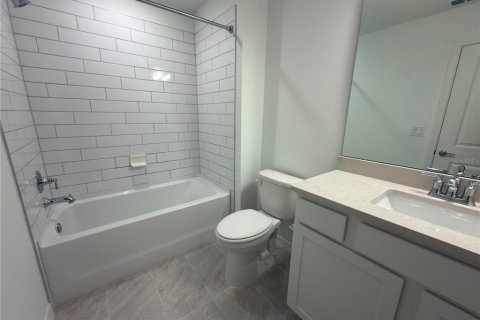Townhouse in Orlando, Florida 3 bedrooms, 156.35 sq.m. № 2230931 - photo 14