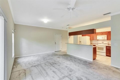 Copropriété à vendre à Winter Haven, Floride: 2 chambres, 94.48 m2 № 1632436 - photo 4