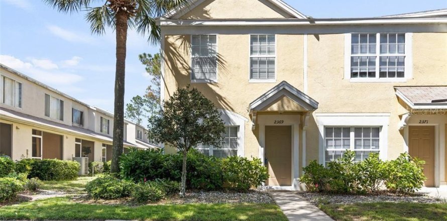 Townhouse in Brandon, Florida 2 bedrooms, 103.12 sq.m. № 2290732