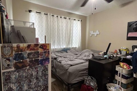 Copropriété à louer à Coral Springs, Floride: 3 chambres, 108.32 m2 № 1972583 - photo 13