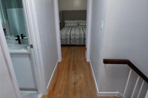 House in Lakeland, Florida 5 bedrooms, 183.76 sq.m. № 1526738 - photo 6