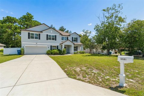 House in Spring Hill, Florida 6 bedrooms, 376.63 sq.m. № 2227897 - photo 5