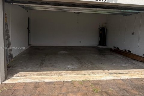 Casa en venta en Homestead, Florida, 4 dormitorios, 248.98 m2 № 2352131 - foto 24