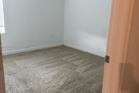 Casa en venta en Homestead, Florida, 4 dormitorios, 248.98 m2 № 2352131 - foto 15