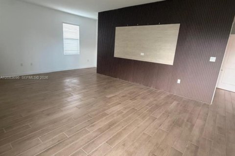 Casa en venta en Homestead, Florida, 4 dormitorios, 248.98 m2 № 2352131 - foto 9