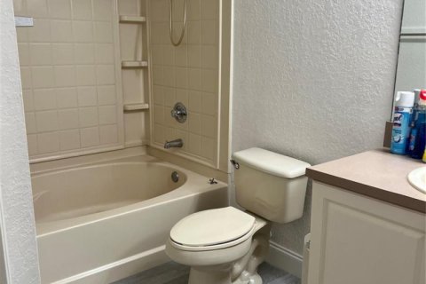 Condo in Coral Springs, Florida, 1 bedroom  № 2192695 - photo 6