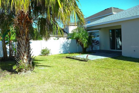 House in Orlando, Florida 4 bedrooms, 188.31 sq.m. № 1552609 - photo 28