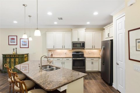 House in Nokomis, Florida 3 bedrooms, 167.78 sq.m. № 2107377 - photo 19
