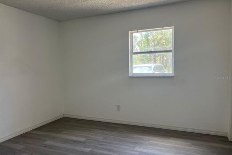 Condo in Port Richey, Florida, 1 bedroom  № 2229226 - photo 12
